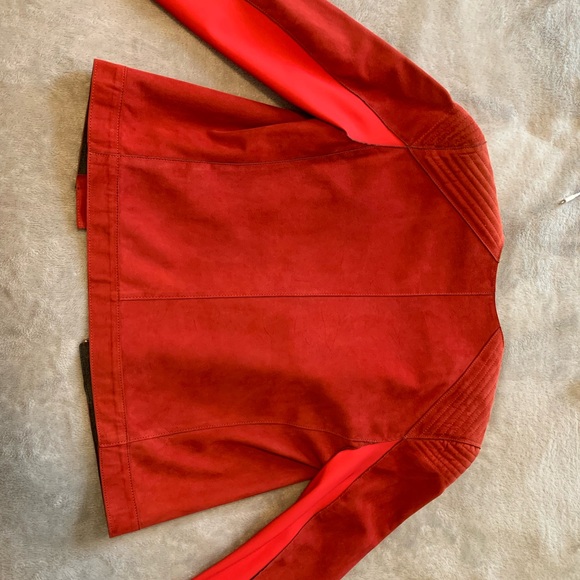 Elie Tahari red jacket with tags . Size small - Picture 7 of 9